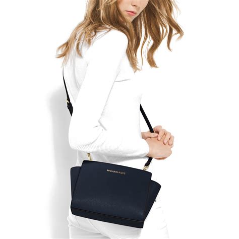 michael kors selma messenger uk|Michael Kors Women's Selma Satchel .